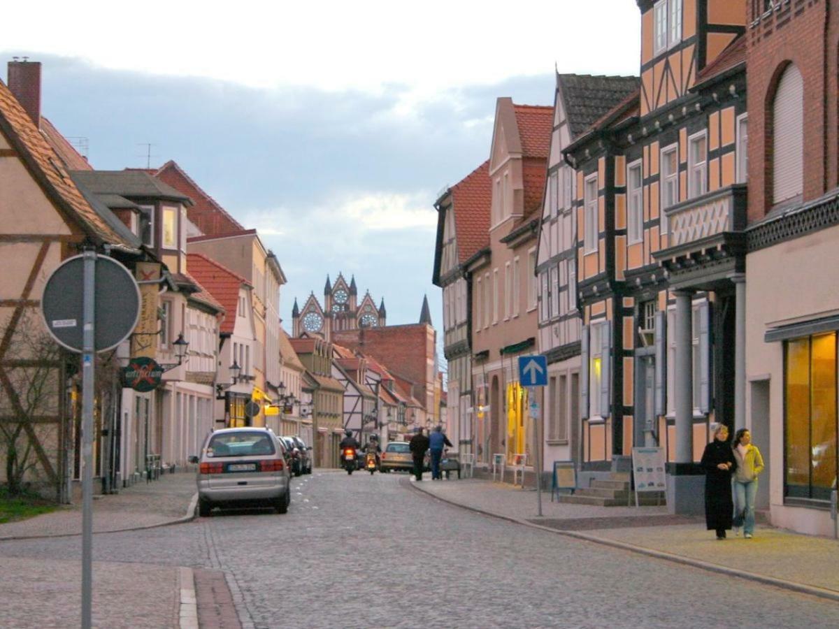Appartamento Toepferhof 1 Tangermünde Esterno foto